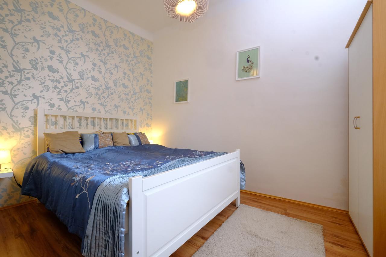 Heart of Pécs apartman free parking Extérieur photo